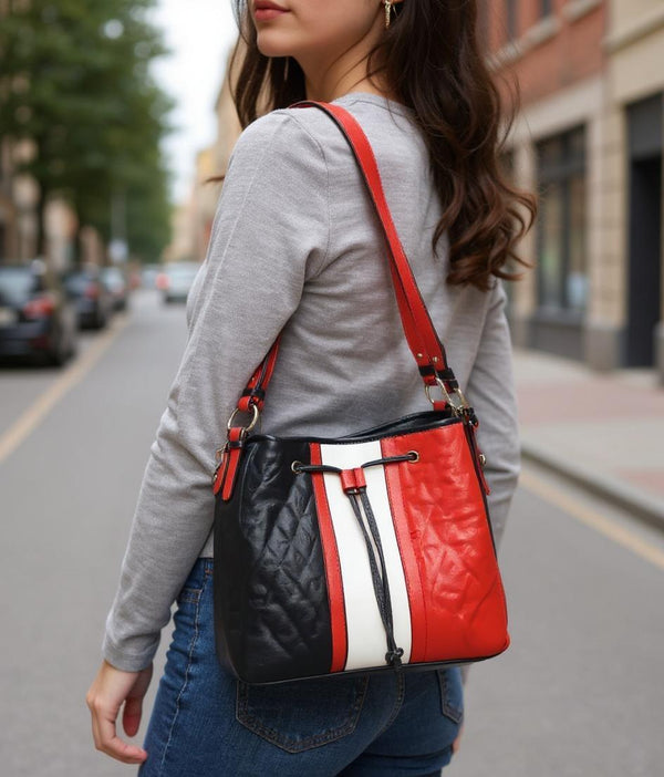 Borsa La Hercy firmata Gyoiamea