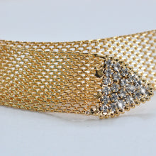 Carica l&#39;immagine nel visualizzatore di Gallery, Cintura metallo maglia dorata oro strass punti luce glitter donna cinta sexy