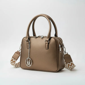 La Vastedda - Borsa a bauletto  firmata GYOIAMEA a mano tracolla casual simil pelle martellata venata