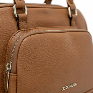 Borsa bauletto firmata COCONUDA a tracolla elegante casual simil pelle martellata