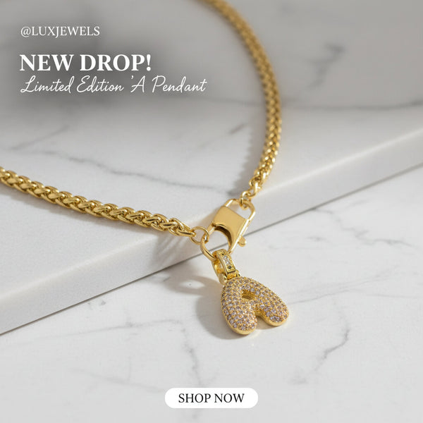 BUNDLE SET Collana a Corda "Frontal Lock" moschettone + 1 Ciondolo Lettera Iniziale "Balloon" con Pavé di Zirconi