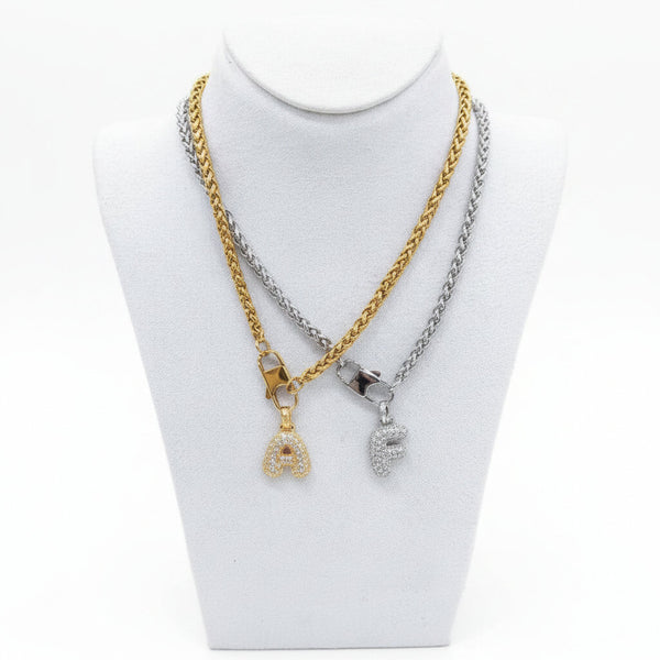 BUNDLE SET Collana a Corda "Frontal Lock" moschettone + 1 Ciondolo Lettera Iniziale "Balloon" con Pavé di Zirconi