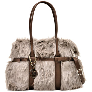 A Bedda - Borsa firmata Gyoiamea in eco pelliccia morbida teddy pelo