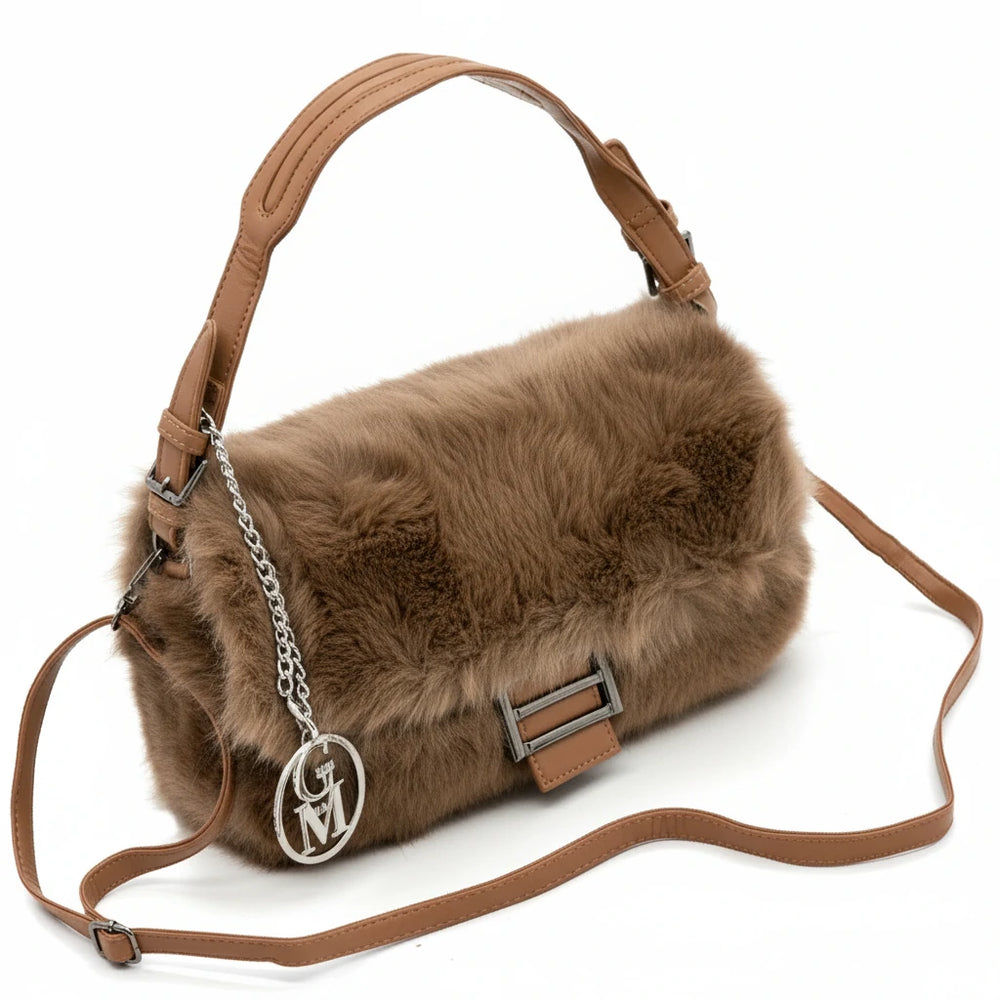 La Pola- Borsa firmata Gyoiamea in eco pelliccia morbida teddy pelo borsetta tracolla