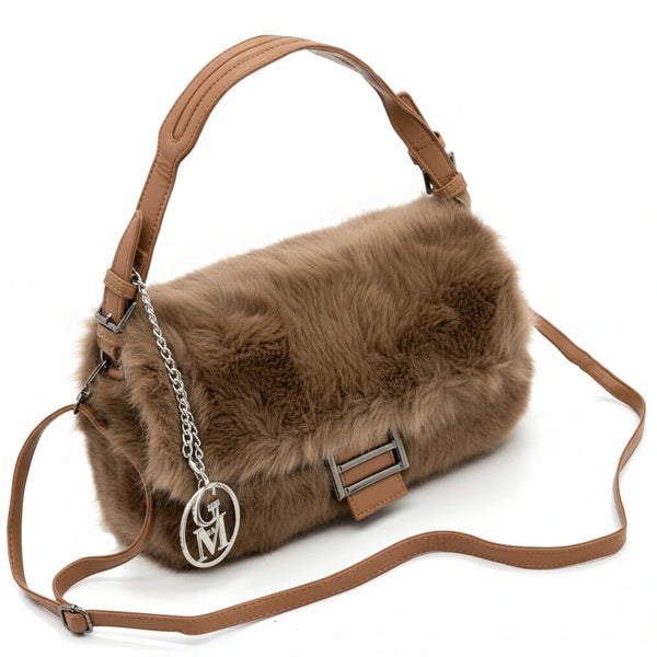 La Pola- Borsa firmata Gyoiamea in eco pelliccia morbida teddy pelo borsetta tracolla