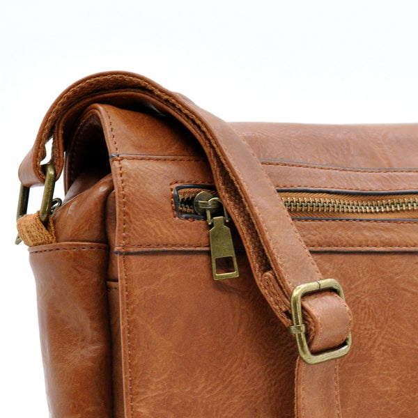 Borsello Uomo firmato Gyoiamea simil pelle borsellino Capiente e Resistente multi tasche vintage