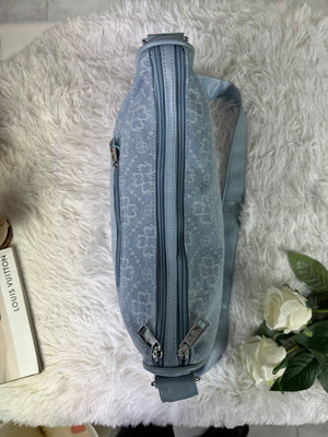 Borsa firmata Baci&abbracci jeans denim tracolla sacco spalla mezzaluna ricamata quadrifoglio
