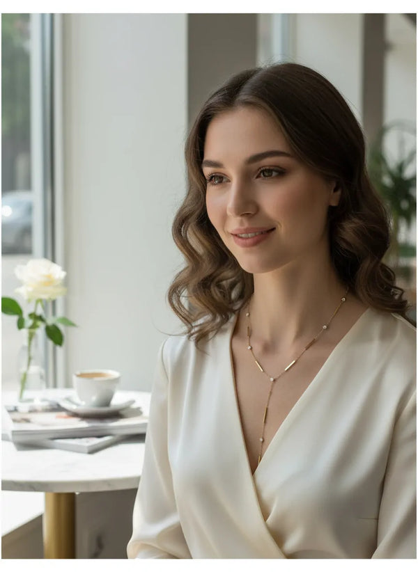 Girocollo a Cravattina Y Minimalist Oro - Collana Acciaio con Punti Luce