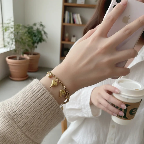 Bracciale con Charms Cuore 3D in Acciaio Oro - Catena Chunky Regolabile