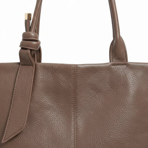 La SignoraBorsa - Borsa firmata Gyoiamea shopping a spalla manici nodo simil pelle