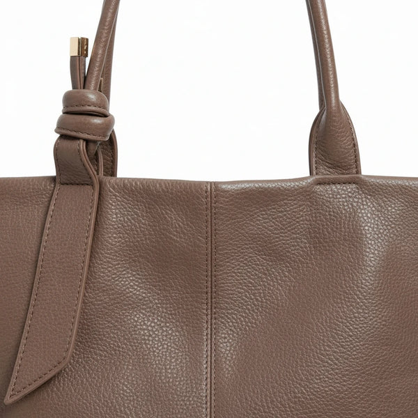 La SignoraBorsa - Borsa firmata Gyoiamea shopping a spalla manici nodo simil pelle