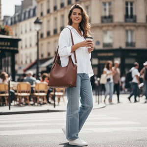 La Deliziosa - Borsa firmata Gyoiamea shopping a spalla manici nodo simil pelle morbida