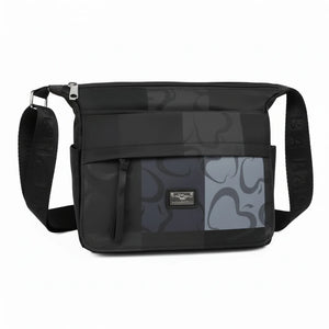 Borsa firmata Baci&Abbracci tracolla multitasche platta fantasia logo impermeabile