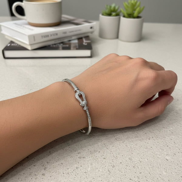 Bracciale Rigido a Manetta con Grillo e Zirconi – Argento Luxury