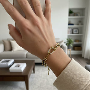 Bracciale a Maglia Urban Link con Chiusura Gioiello e Zirconi regolabile