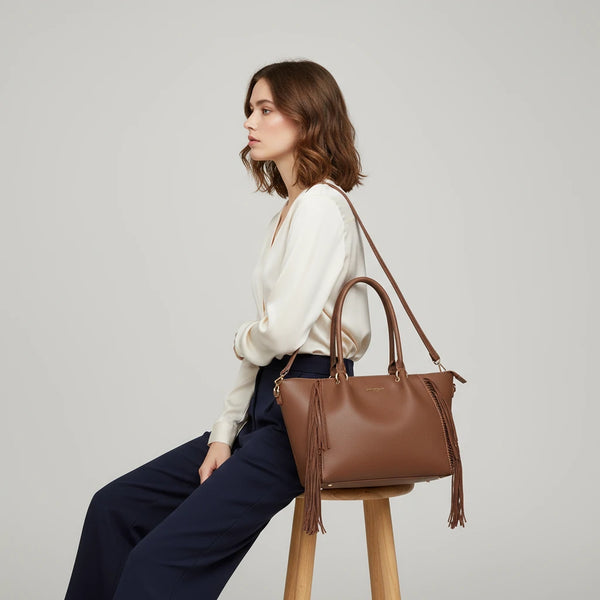 Borsa firmata COCONUDA Colletion donna spalla a tracolla simil pelle nuova shopping frange nappe