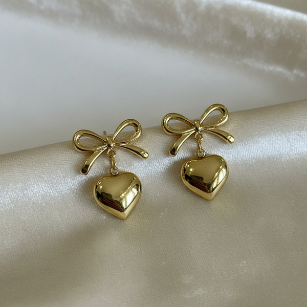 Orecchini a Fiocco con Cuore Pendente Dorati - Stile Romantico