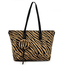 Carica l&#39;immagine nel visualizzatore di Gallery, Borsa donna shopping fantasia leopardata tigrata animalier sportiva capiente new