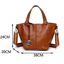 Carica l&#39;immagine nel visualizzatore di Gallery, Borsa donna  grande pelle monospalla sacco hobo tracolla 3 tasche sweet years