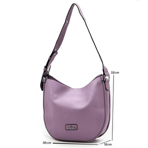 Borsa firmata capiente A.Basile tracolla mezzaluna donna zip tracolla grande