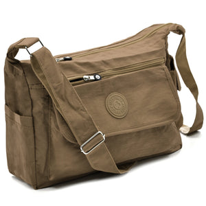 Borsa donna nuova sportiva passeggio 6 tasche nylon impermeabile tracolla postina moda platta