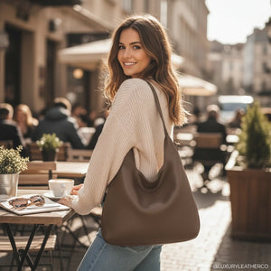 La Agatina- Borsa sacco firmata GYOIAMEA tracolla casual simil pelle venata monomanico