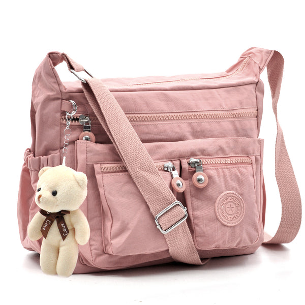 La ActiveZip borsa firmata gyoiamea in nylon tecnico impermeabile