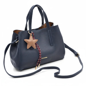 Borsa a bauletto + charms omaggio firmata COCONUDA a tracolla elegante casual simil pelle martellata