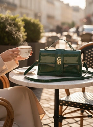 La Mattea - Borsetta firmata Gyoiamea simil pelle lucida vernice tracolla elegante casual