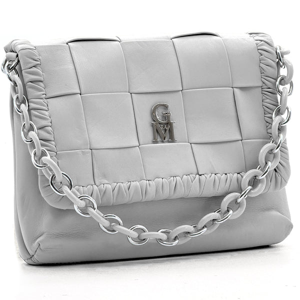 La Adriana Bag borsetta a tracolla con catena pochette pelle vegana
