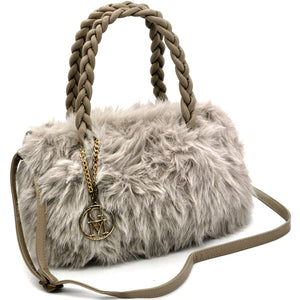 La Melinda- Borsa firmata Gyoiamea in eco pelliccia morbida teddy pelo manici intrecciati