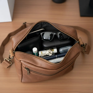 Borsello Uomo firmato Gyoiamea simil pelle borsellino Capiente e Resistente multi tasche vintage