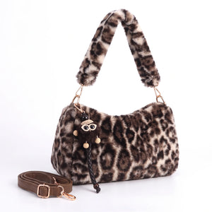 Borsa leopardata in pelliccia sintetica 9178, colore beige, vista su sfondo bianco