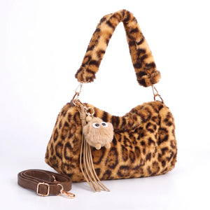Borsa leopardata in pelliccia sintetica 9178, colore cammello, vista su sfondo bianco