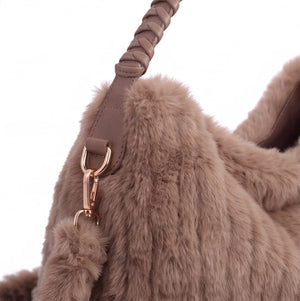 Borsa hobo in ecopelliccia 9756, vista dettaglio 4