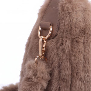 Borsa hobo in ecopelliccia 9756, vista dettaglio 5