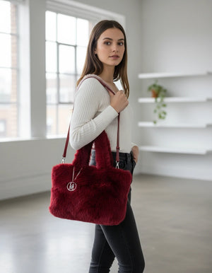 L'orsacchiotta - Borsa firmata Gyoiamea in eco pelliccia morbida teddy pelo a shopping