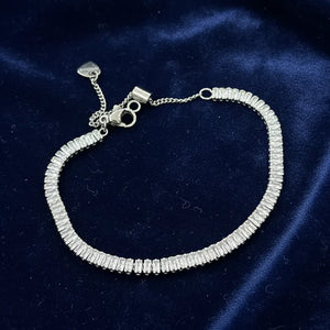 Bracciale Tennis Baguette con Chiusura a Cursore "Smart Slider" bolo Regolabile - Fit Perfetto