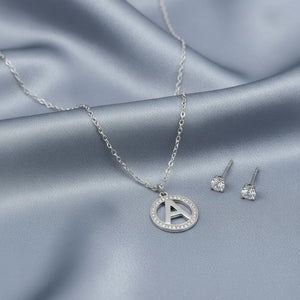 Set Parure Collana con Iniziale e Orecchini Punto Luce Acciaio Inossidabile - Regolabile (A-Z)