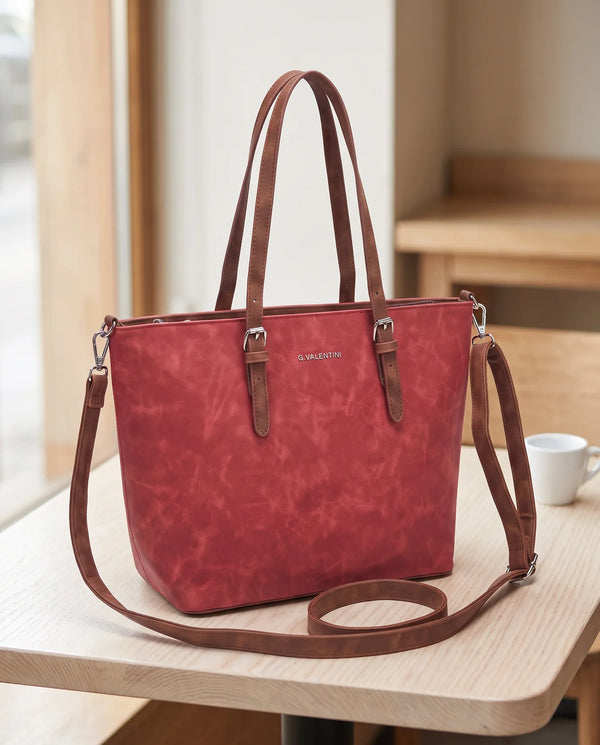 Shopping G. Valentini 9940-673D, colore Rosso, ambientata