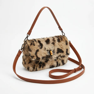 Borsa a tracolla animalier effetto pelliccia con patta, leopardato beige
