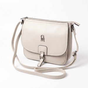 Borsa a tracolla 21008, bianco, vista su sfondo bianco