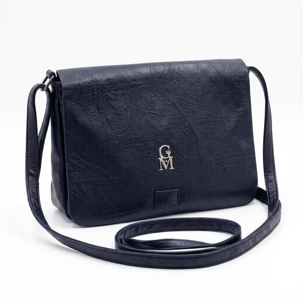 Borsa a tracolla L6322, blu navy, vista su sfondo bianco