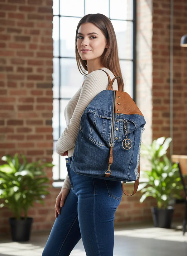 Zaino La Diva in jeans e borchie di alta qualità modello biker donna