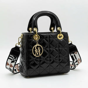 La Giovanna - Borsa a bauletto firmata GYOIAMEA a mano tracolla trapuntata effetto vernice