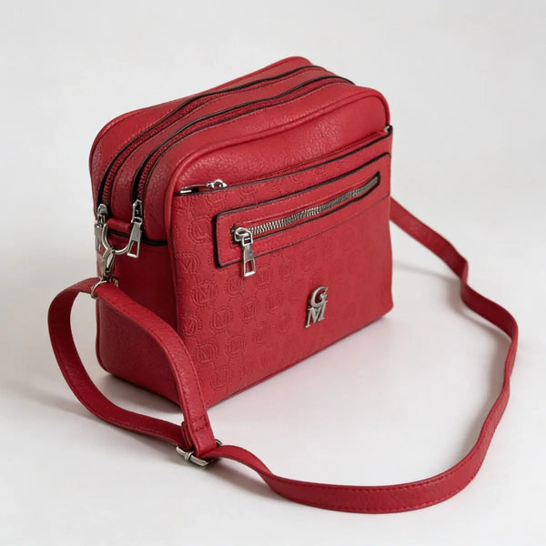 La Sandra- Borsa a tracolla firmata GYOIAMEA tracolla casual simil pelle molte zip tasche