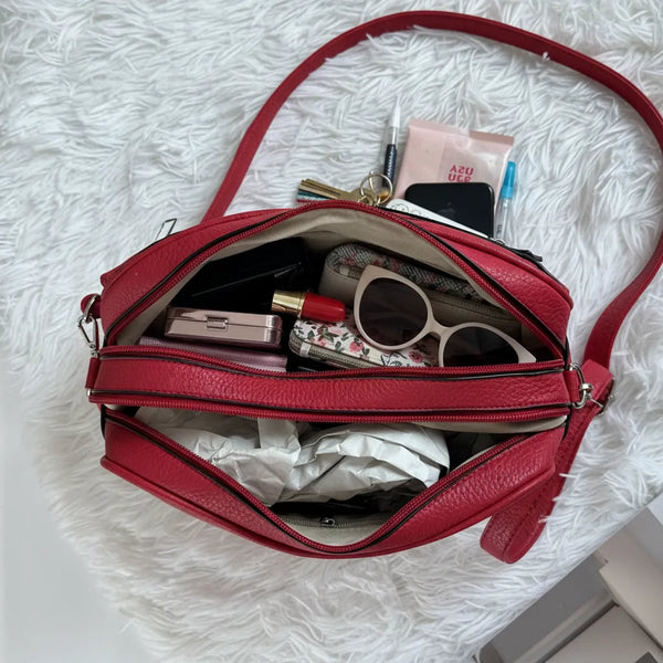 La Sandra- Borsa a tracolla firmata GYOIAMEA tracolla casual simil pelle molte zip tasche