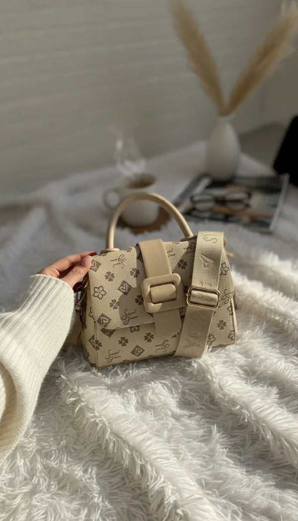 SWEET YEARS - Borsa borsetta clutch zip donna firmata tracolla logata simil pelle Motivo Quadrifogli e Fiori picche