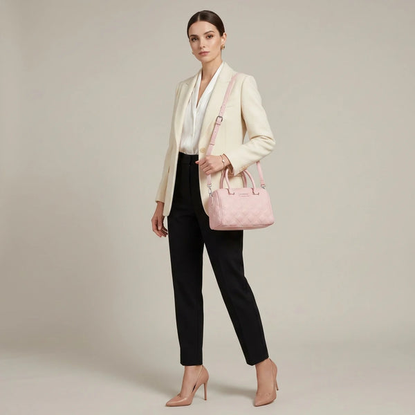 D. CRISTINA - Borsa donna bauletto donna borsetta capiente con tracolla logo 3D trapuntata