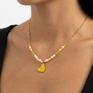 Banana Chic - Collana Catena acciaio colore Oro e Perline con Ciondolo banane casco Smaltata